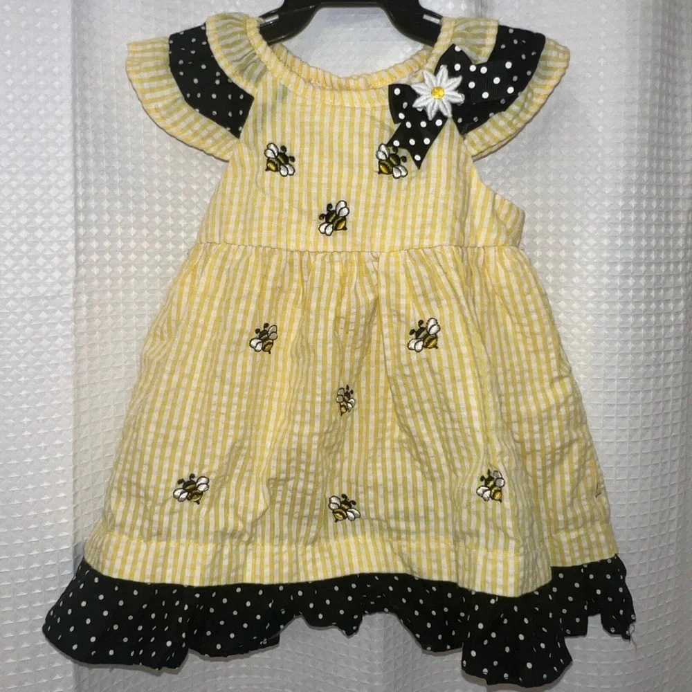 Rare Editions Yellow Seersucker Baby Dress with Bee Pattern